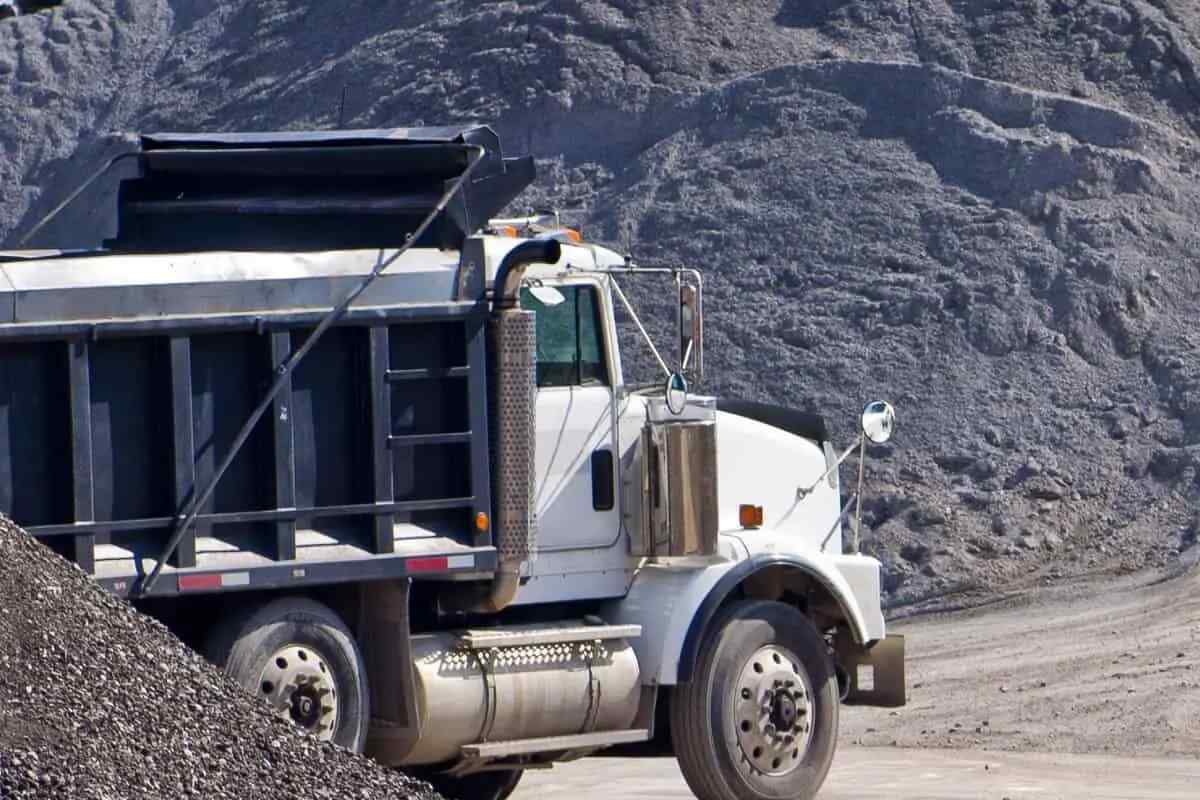 2C Construcion and Dirt Works -Reliable Material Removal & Delivery Keep Your Project Moving Forward.